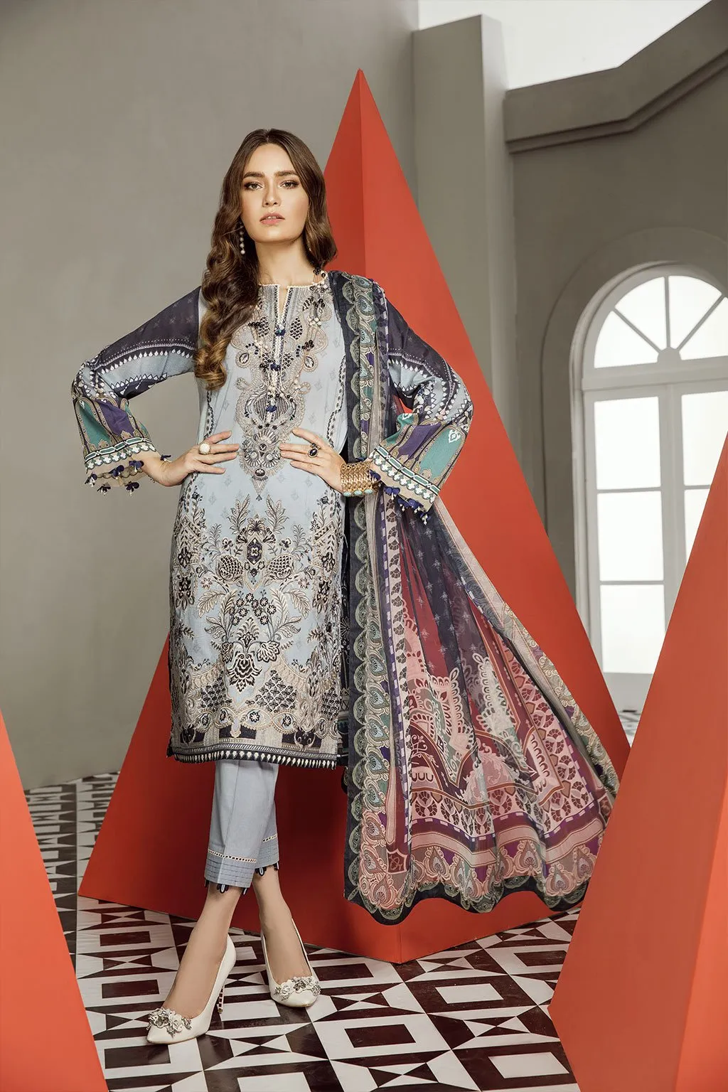 Baroque Luxury Lawn Collection 2019 – Azora BL-09