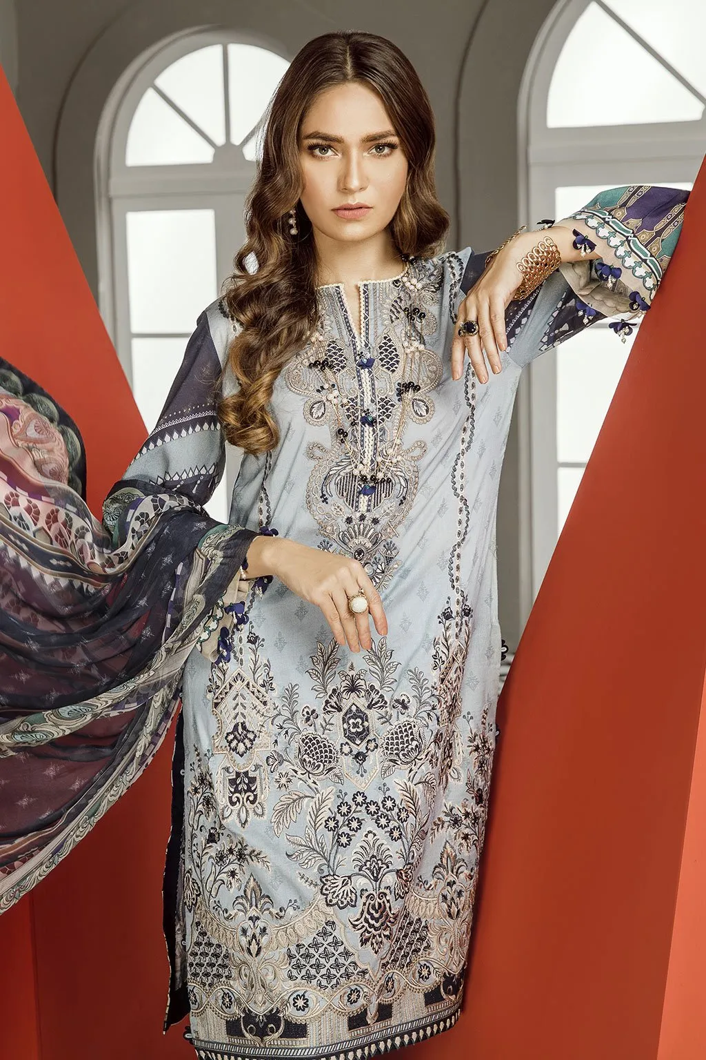 Baroque Luxury Lawn Collection 2019 – Azora BL-09