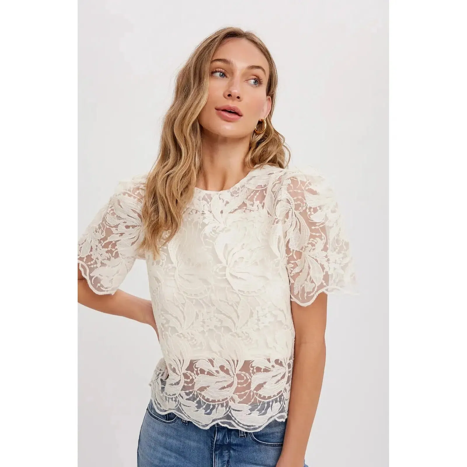 EMBROIDERY LACE BLOUSE