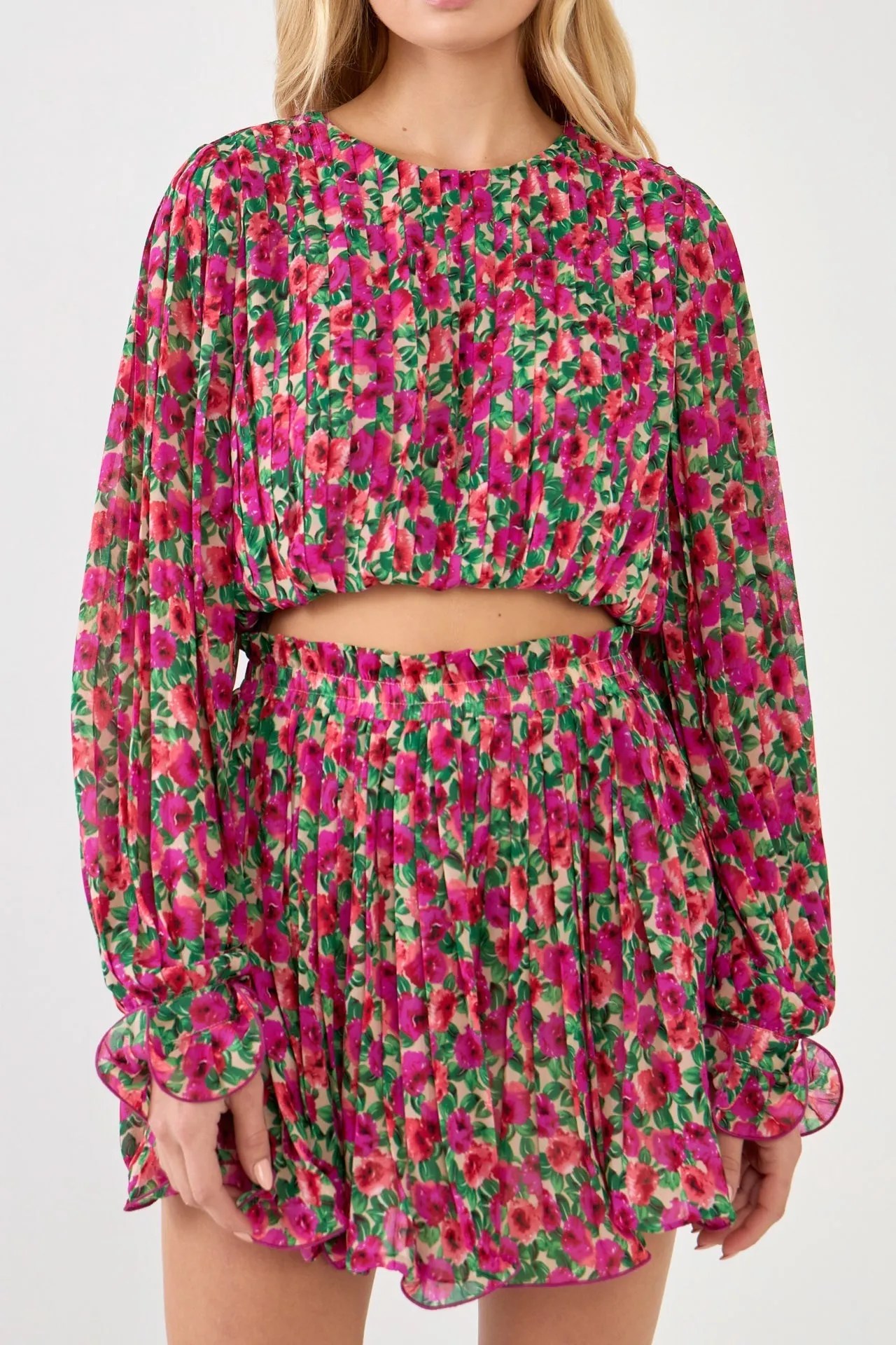 Endless Rose - Floral Pleated Bubbled Top