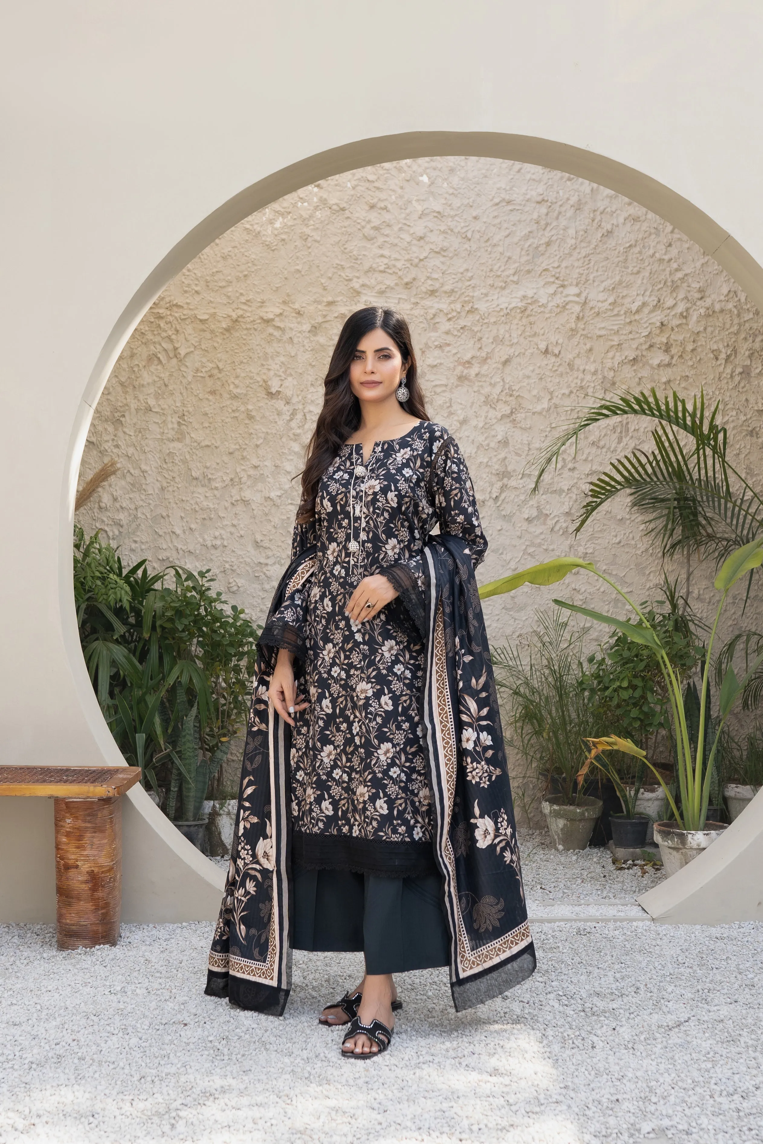 Firdous Resham Printed Cotton Fall '24 – D705