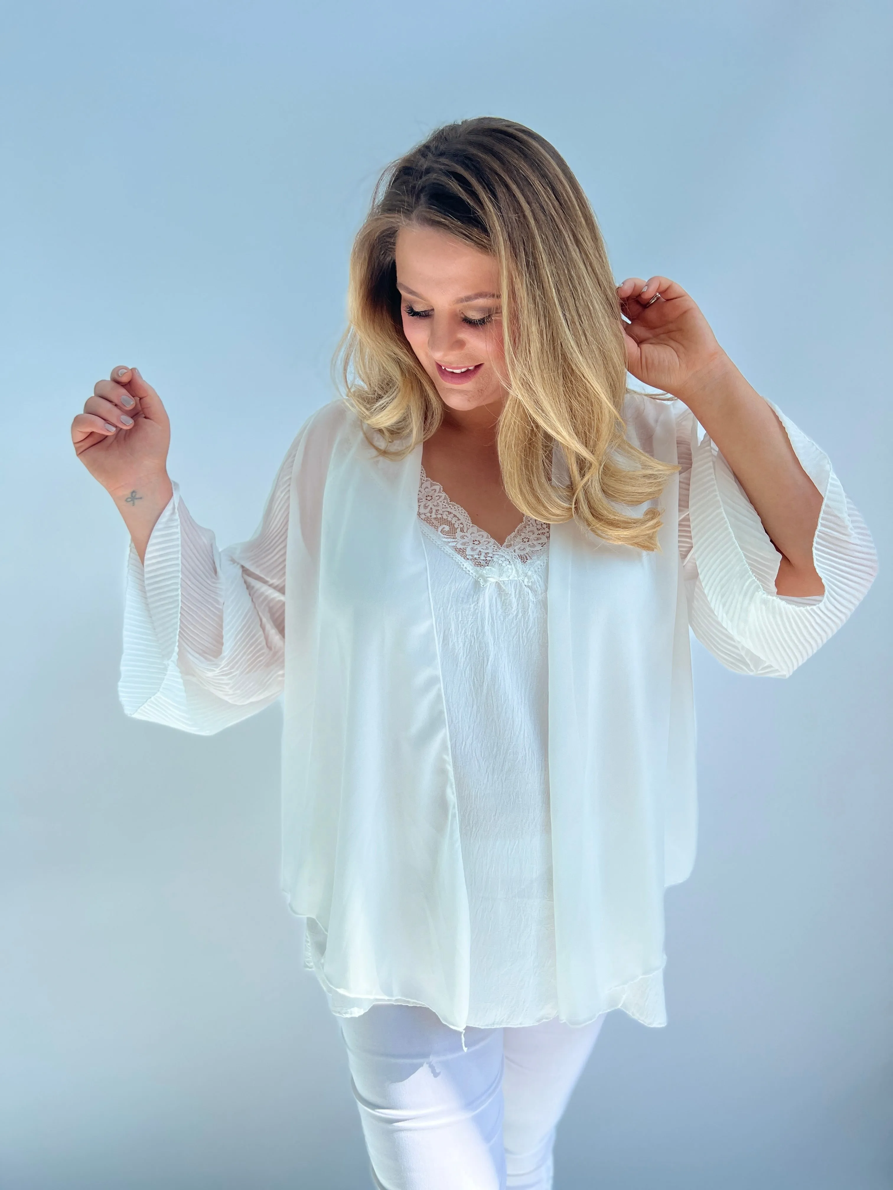 Isla Pleated Sleeved Bolero in White