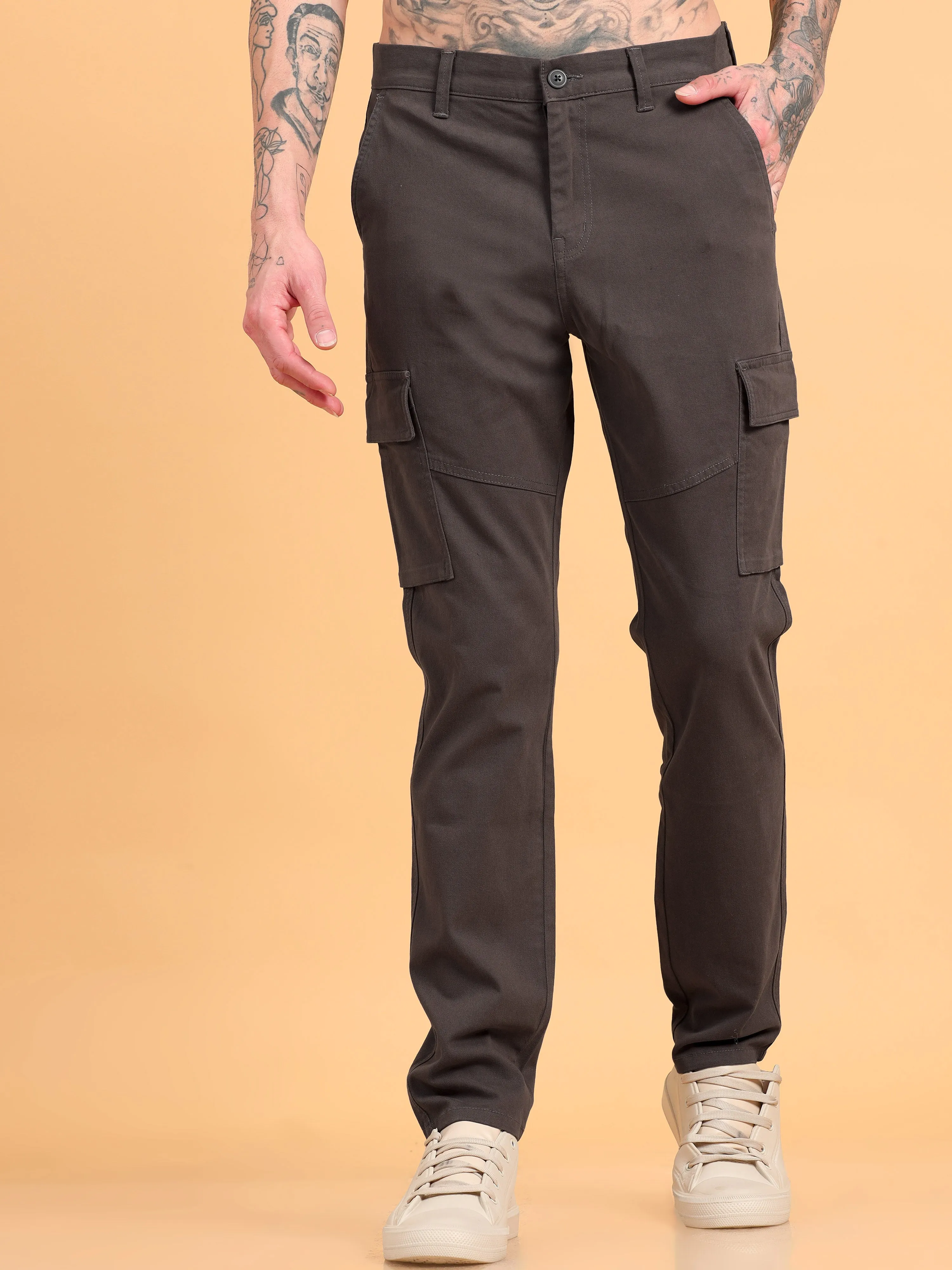 Men 2 Cotton Regular Fit Cargo Trousers, BLACK BROWN