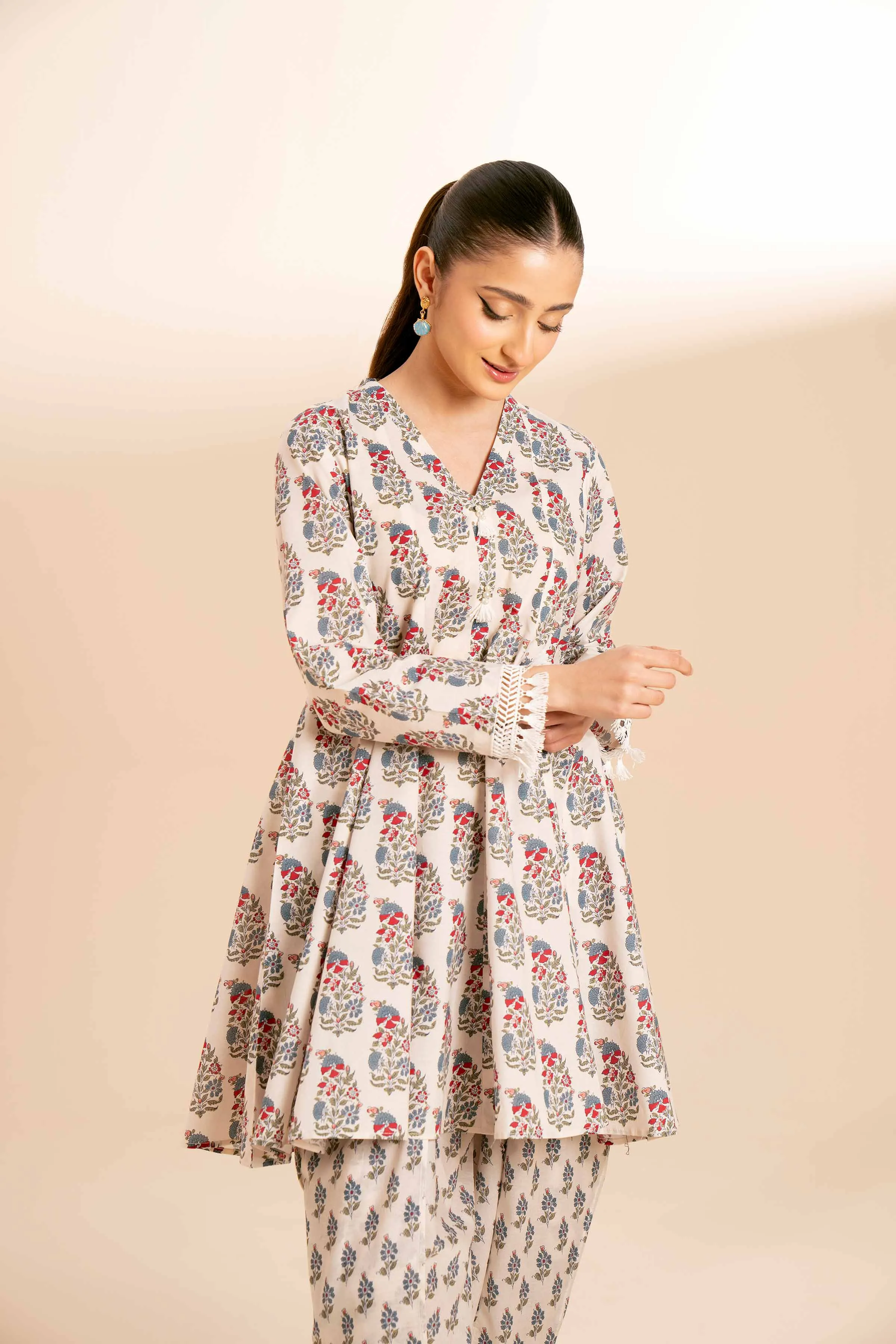 Nishat Linen Spring/Summer Lawn – 2 Piece - Printed Suit - 42401613