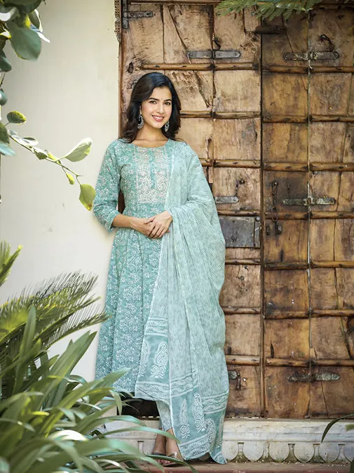 Sea Green Floral Embroidered Regular Thread Work Pure Cotton Kurta With Trousers & With Dupatta