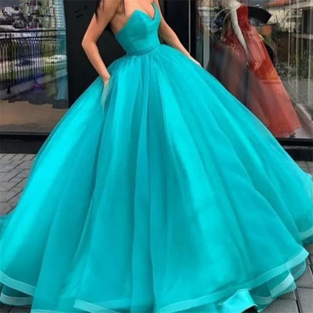 Tulle Sweetheart A-Line Evening Party Ball Gown in Custom Colors