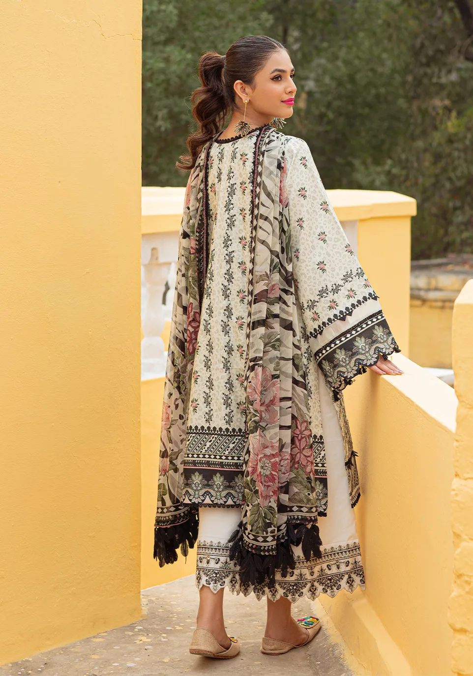 Zarqash Tresor Spring/Summer Lawn Collection – ZQ 2B